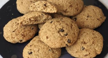 Biscotti morbidi okara con gocce di cioccolato fondente